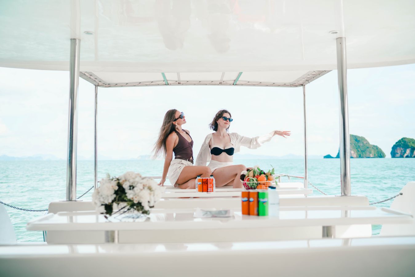 James Bond Luxury Boat coupe of ladies chilling James Bond Luxury Boat coupe of ladies chilling