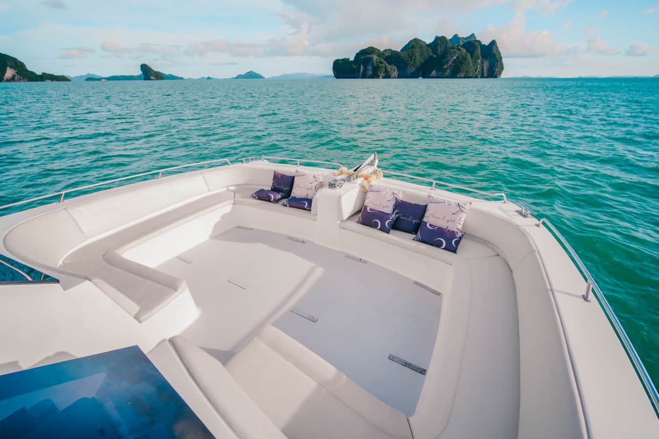 James Bond Luxury Boat front area James Bond Luxury Boat front area