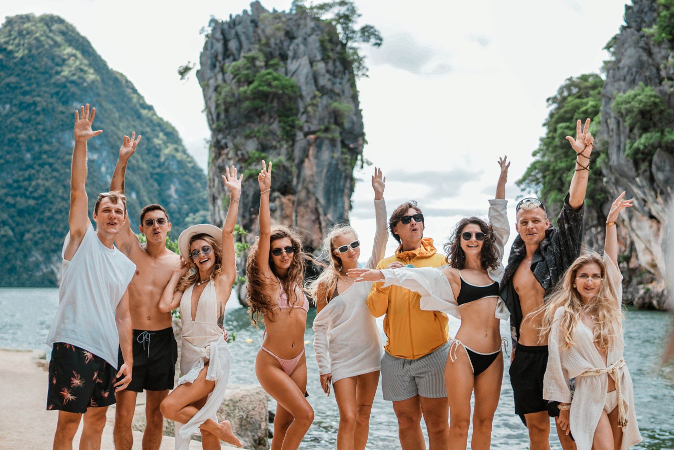 Luxury Boat James Bond Island Luxury Boat James Bond Island